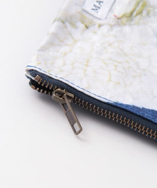 URBAN RESEARCH Sonny Label（アーバンリサーチサニーレーベル）の「MATATABI　Print Clutch Bag（クラッチバッグ・メンズ・DenimJkt・one）」の7枚目の写真