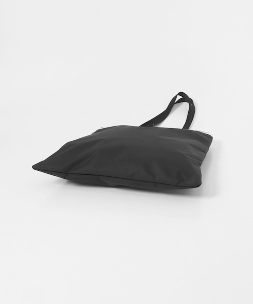 URBAN RESEARCH（アーバンリサーチ）の「『別注』LeSportsac×URBAN RESEARCH　LARGE EMERALD TOTE（トートバッグ・レディース・BLACK/B BEIGE・-）」の6枚目の写真