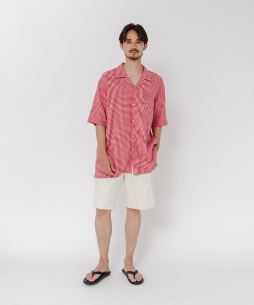 URBAN RESEARCH(アーバンリサーチ)の「『別注』Cale×URBAN RESEARCH ギンガムチェック SHORT-SLEEVE SHIRTS(シャツ/ブラウス・メンズ・PINK×RED・3/4)」の7枚目の写真