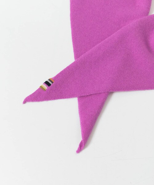 URBAN RESEARCH(アーバンリサーチ)の「Extreme Cashmere BANDANA(バンダナ/スカーフ・レディース・GRASS/CORN/OLEANDER・-)」の11枚目の写真