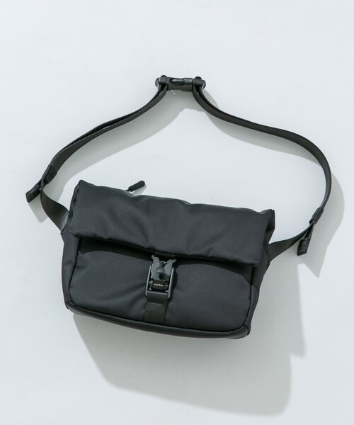 RODE SKO（ロデスコ）の「撥水フィドロックショルダーバッグ S（ショルダーバッグ・メンズ・BLACK/KHAKI・S）」の12枚目の写真