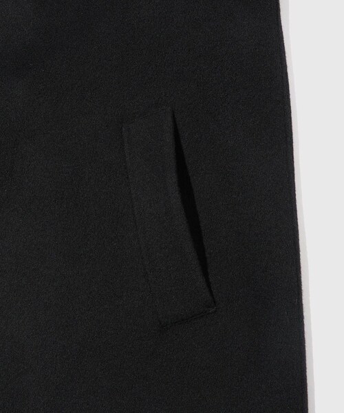 ADAM ET ROPE'（アダムエロペ）の「カシミヤ ダブルフェイス セミダブルコート / マフラー付き（ステンカラーコート・メンズ・ブラック・L/M）」の15枚目の写真