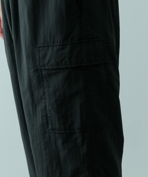 ITEMS URBANRESEARCH(アイテムズ アーバンリサーチ)の「『XLサイズあり』『セットアップ対応』撥水ナイロングログラン裏フリースカーゴ(その他パンツ・メンズ・KHK/BLK/BEG・M/L/XL)」の19枚目の写真