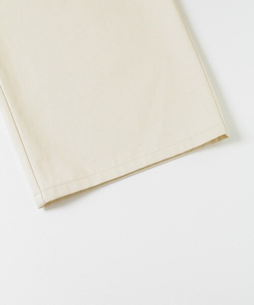 URBAN RESEARCH（アーバンリサーチ）の「チノワイドパンツ（チノパンツ・レディース・BEIGE/NATURAL・36/38）」の13枚目の写真