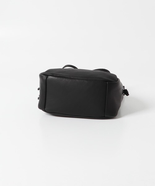 URBAN RESEARCH DOORS（アーバンリサーチドアーズ）の「Folna　ソフトレザーバッグ（ハンドバッグ・レディース・BLACK・one）」の5枚目の写真