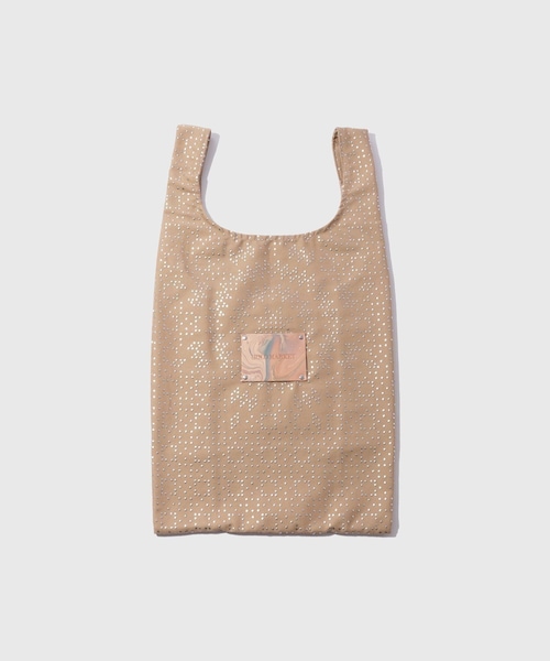 ADAM ET ROPE'(アダムエロペ)の「【HOLO MARKET/ホロマーケット】POCCHIRI Tote bag(トートバッグ・メンズ・ブラック/ホワイト系/ベージュ/ライトグリーン・F)」の3枚目の写真