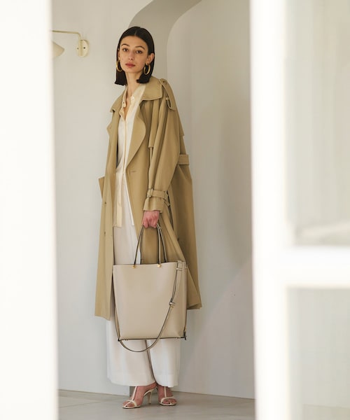 ROPE'（ロペ）の「【A4対応】【E'POR】Y BAG Large【通勤】【メディア掲載】（トートバッグ・レディース・ライトグレー/ダークブラウン/ブラック/オフホワイト/ブラウン/ベージュ系/カーキ・F）」の8枚目の写真