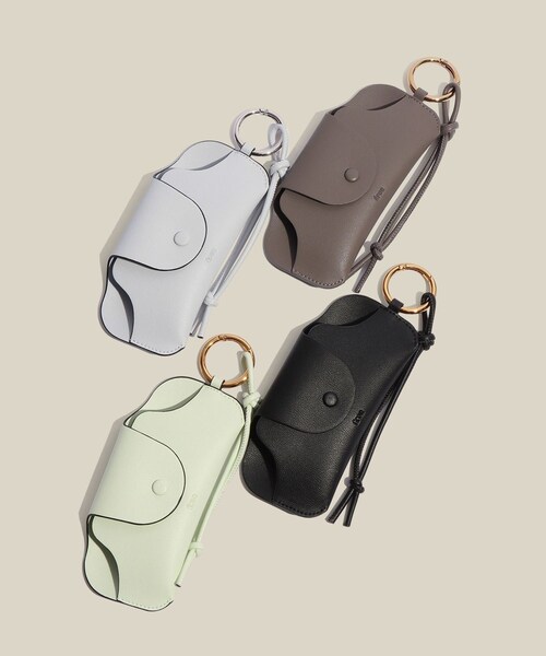 ROPE'（ロペ）の「【E'POR】Glass CASE(サングラスケース)/26SS新型（ポーチ・レディース・ブラック/ダークブラウン/キミドリ/ブルー系・F）」の13枚目の写真