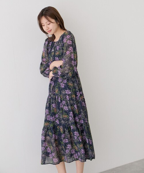 Jayro(ジャイロ)の「花柄ワンピース(ワンピース・レディース・ブラック系/ネイビー系・F)」の18枚目の写真