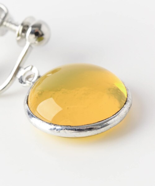 URBAN RESEARCH（アーバンリサーチ）の「Arte.m　ラグリマイヤリング（イヤリング・レディース・クリア/ブルー/グリーン/レッド/イエロー・0）」の10枚目の写真