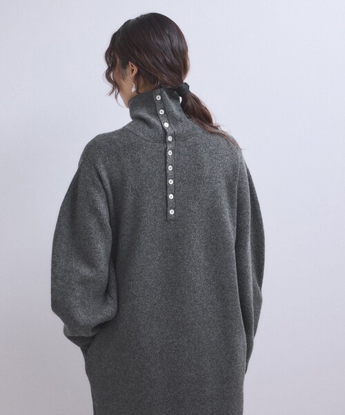 ADAM ET ROPE'（アダムエロペ）の「【WEB限定】2WAYニットポロワンピース（ワンピース・レディース・チャコール/グレー/ブラウン・F）」の14枚目の写真