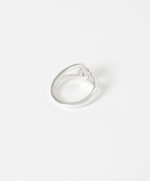 URBAN RESEARCH(アーバンリサーチ)の「XOLO Double Loop Ring(リング・メンズ・SILVER・L)」の5枚目の写真