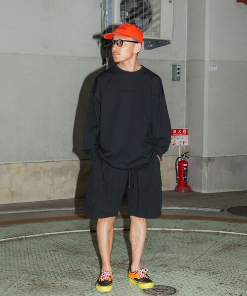 URBAN RESEARCH(アーバンリサーチ)の「Wide Dad BREEZY TECH CARGO SHORTS(その他パンツ・メンズ・D.NAVY/BLACK/CHARCOAL・1/2)」の16枚目の写真