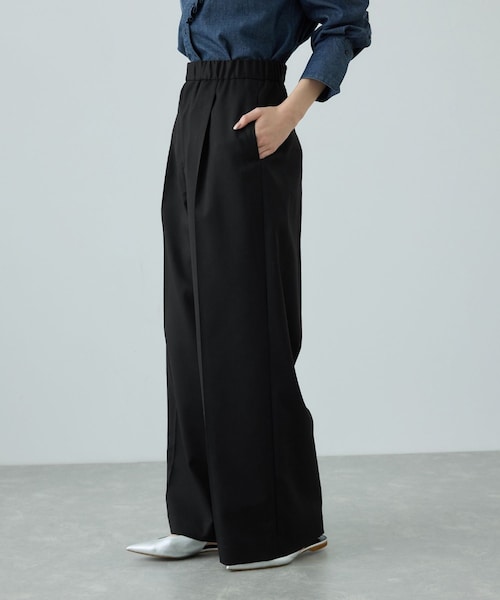 ROPE'（ロペ）の「トリアセツイル ワンタックイージーワイドパンツ(デニムライク)/イージーケア・セットアップ対応（スラックス・レディース・ブラック/ネイビー系・36/38/40）」の8枚目の写真