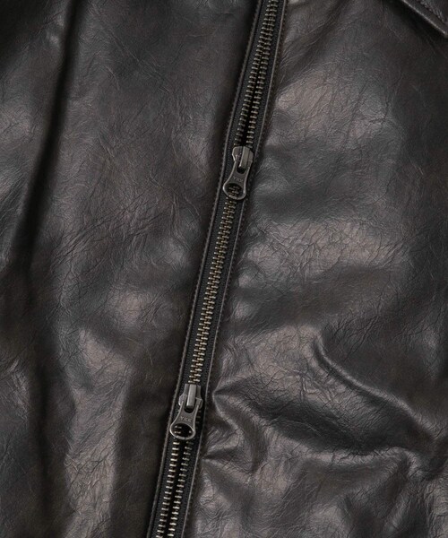 URBAN RESEARCH（アーバンリサーチ）の「AMOMENTO　VEGAN LEATHER BLOUSON（ブルゾン・レディース・BLACK・1）」の4枚目の写真