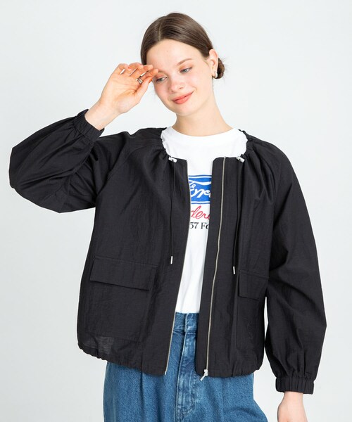 URBAN RESEARCH Sonny Label（アーバンリサーチサニーレーベル）の「ノーカラーギャザーブルゾン（ブルゾン・レディース・ブラック/ライトグレー/アイボリー・FREE）」の15枚目の写真