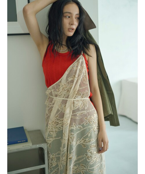 Ungrid（アングリッド）の「スパンコールマルチウェイメッシュスカート（スカート・レディース・アイボリー/ブラック・F）」の3枚目の写真