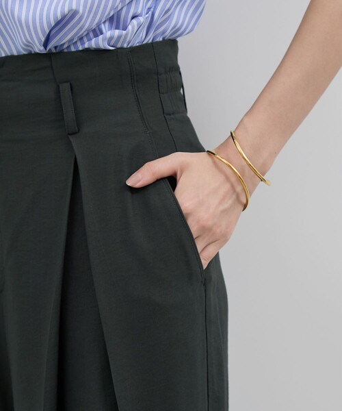 VIS（ビス）の「ボックスタックリラックスパンツ（その他パンツ・レディース・チャコール/ベージュ・F）」の21枚目の写真