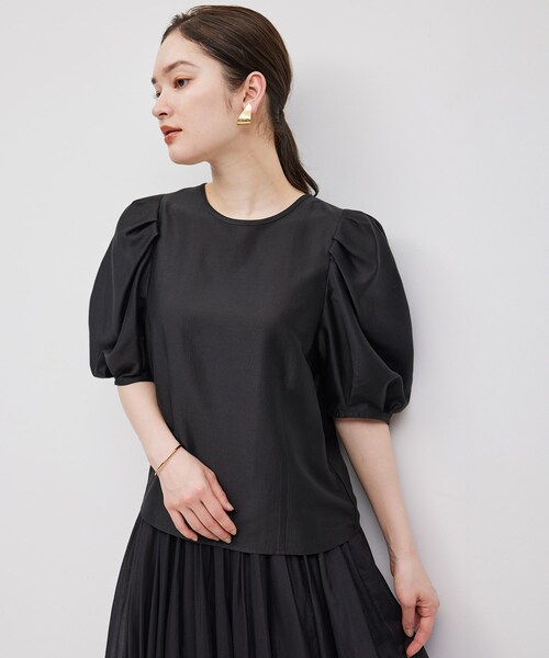 ROPE'（ロペ）の「【新色追加】【洗える】カールマイヤーパフスリーブブラウス【雑誌/メディア掲載】（シャツ/ブラウス・レディース・ホワイト/ブルー/ピンク/ブラック/ベージュ/ブルー系・F）」の2枚目の写真