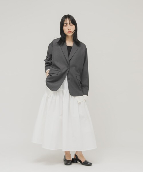 KBF（ケイビーエフ）の「ボリュームミディスカート（スカート・レディース・OFF/D.KHAKI/BLACK・One）」の7枚目の写真