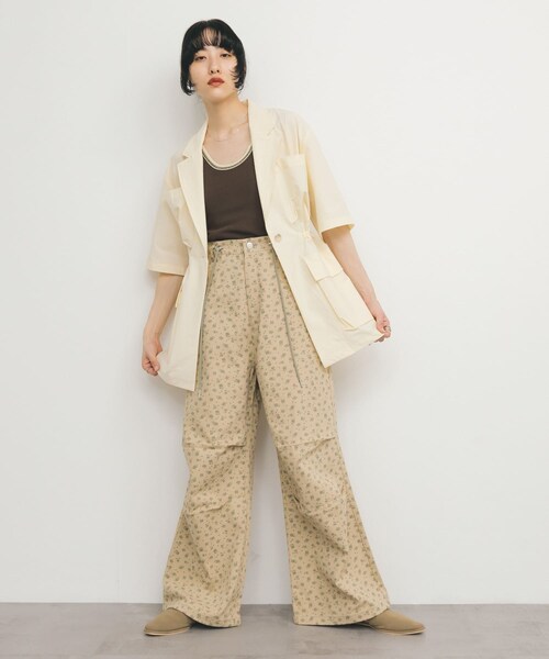 KBF(ケイビーエフ)の「ポケットディティールジャケット(テーラードジャケット・レディース・CAMEL/IVORY・one)」の13枚目の写真