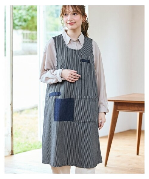 nissen（ニッセン）の「＜大きいサイズ＞ ワンピースみたいにすっぽり着られるエプロン（エプロン・メンズ・ヒッコリー/ネイビー(デニム)・L~LL相当/3L~4L相当/5L~6L相当/8L相当/10L相当）」の4枚目の写真