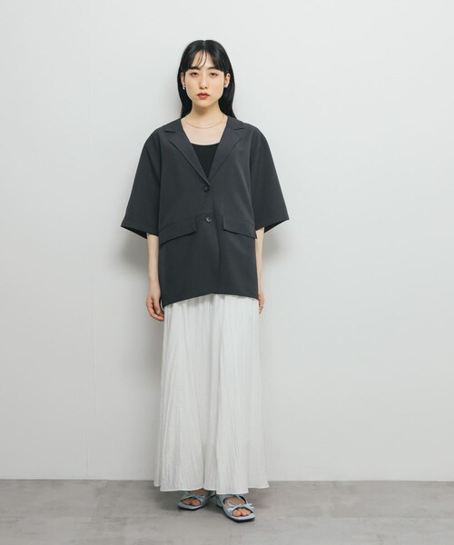KBF（ケイビーエフ）の「ハーフスリーブルーズジャケット（テーラードジャケット・レディース・CHARCOAL/MOCHA・one）」の8枚目の写真