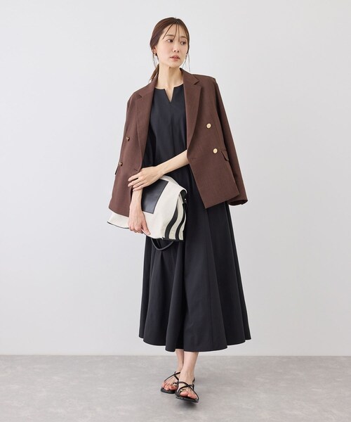 ROPE' PICNIC（ロペピクニック）の「7分袖リラックスワンピース（ワンピース・レディース・ブラック/ダークブラウン/ベージュ/ブルー・F）」の9枚目の写真