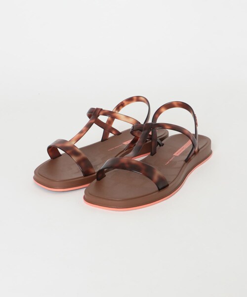 URBAN RESEARCH DOORS(アーバンリサーチドアーズ)の「Ipanema GLOW TRENDY SAND(サンダル・レディース・BLK/GLD/BRW/ORG・35/36/37)」の15枚目の写真