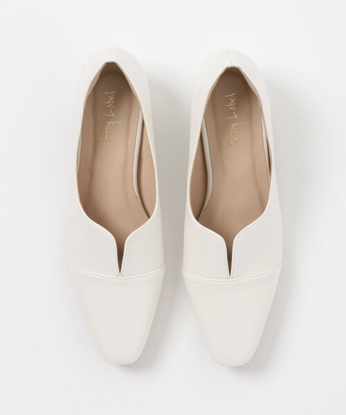 URBAN RESEARCH Sonny Label（アーバンリサーチサニーレーベル）の「Vカットローヒールパンプス（パンプス・レディース・ブラック/アイボリー/シルバー・S/M/L）」の8枚目の写真