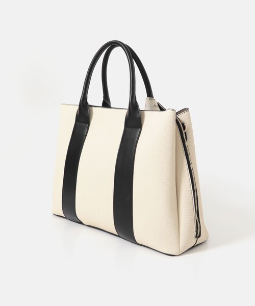 RODE SKO（ロデスコ）の「『別注』AJUGA×RODESKO　ロゴリボン付ビッグトート（トートバッグ・レディース・IVORYxBLK/OFFxCAMEL・One）」の5枚目の写真