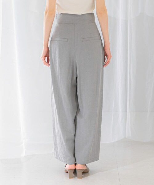 URBAN RESEARCH ROSSO（アーバンリサーチロッソ）の「ライトタックパンツ（その他パンツ・レディース・L.GRAY/OFF WHITE・36/38）」の20枚目の写真