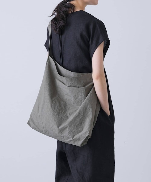 かぐれ（カグレ）の「コットンショルダーバッグ（ショルダーバッグ・レディース・RED/GRAY/NAVY/BLACK・FREE）」の2枚目の写真