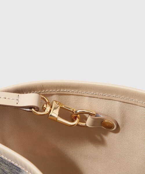 ADAM ET ROPE'（アダムエロペ）の「【TOLQ/トルク】Printed Hand Bag（トートバッグ・メンズ・キャメル系・F）」の9枚目の写真