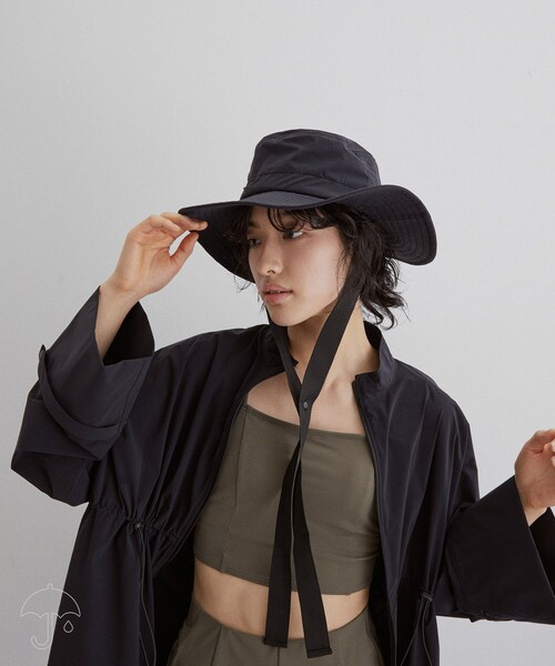 ADAM ET ROPE'(アダムエロペ)の「【公式サイト・実店舗限定】【ADAM ET ROPE'×Speedo】HAT(ハット・レディース・ブラック/オフホワイト・F)」の3枚目の写真