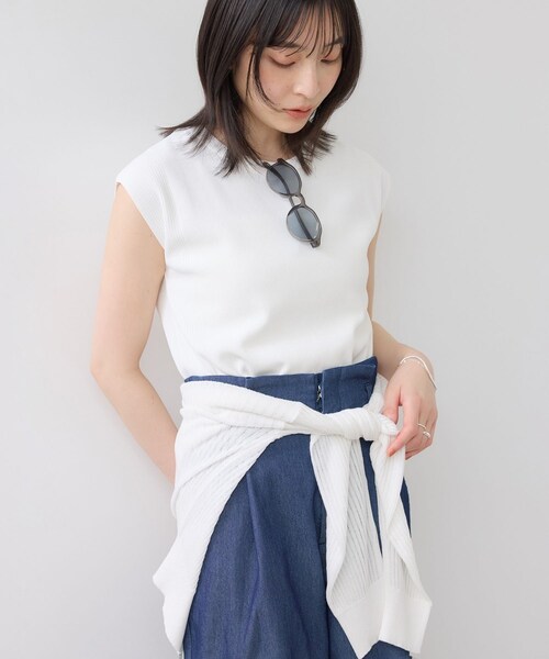 VIS(ビス)の「【WEB限定カラー】ICE BEAUTY 美人スリーブニットプルオーバ/UVケア・接触冷感(ニット/セーター・レディース・ブラック/オフホワイト/ブラウン/サックス/レッド・F)」の13枚目の写真