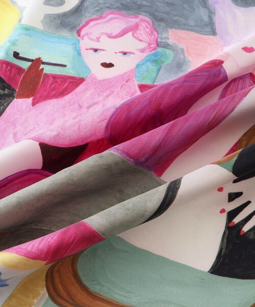 ROPE'(ロペ)の「【4 ARTIST for ROPE'】コラボ シルクスカーフ/Lサイズ(バンダナ/スカーフ・レディース・ダークグリーン/サックス/レッド/ピンク・F)」の11枚目の写真