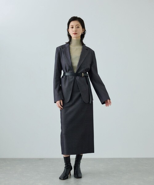 ROPE'（ロペ）の「トリアセツイル シングルテーラードジャケット(デニムライク)/セットアップ対応（テーラードジャケット・レディース・ブラック/ネイビー系・36/38）」の12枚目の写真