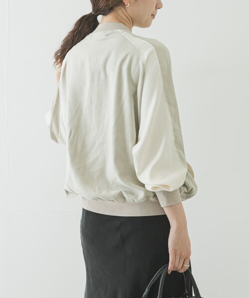 URBAN RESEARCH(アーバンリサーチ)の「REMI RELIEF エコスウェードラグランZIP JACKET(ブルゾン・レディース・GRAGE/SAX・S)」の9枚目の写真
