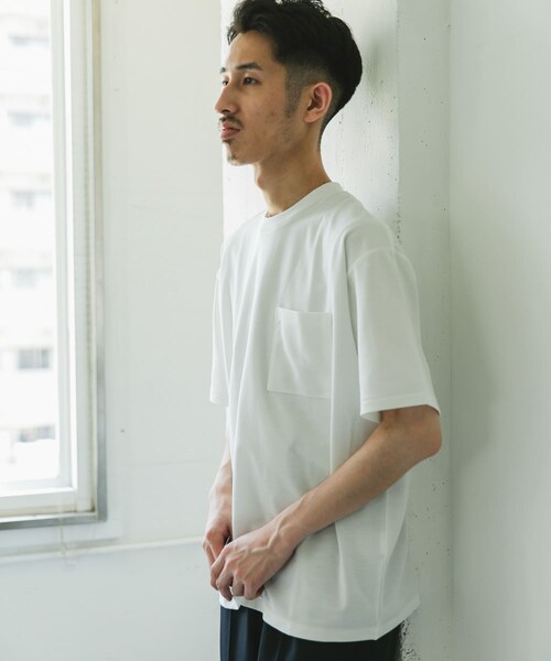 URBAN RESEARCH DOORS（アーバンリサーチドアーズ）の「『Sサイズ/WEB限定』ポンチポケットショートスリーブTシャツ（Tシャツ/カットソー・メンズ・NAVY/WHITE/L.GRAY/L.PINK/INK BLACK・S/M/L/XL）」の11枚目の写真