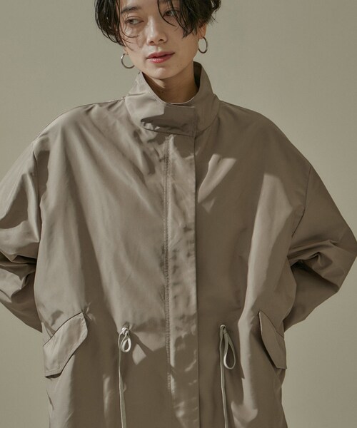 ADAM ET ROPE'（アダムエロペ）の「[24SS]ミリタリースタンドカラーコート/モッズコート【撥水加工・洗える】（ミリタリージャケット・レディース・ブラウン系/オフホワイト・F）」の13枚目の写真