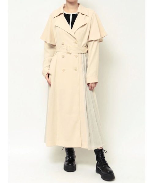 CALNAMUR（カルナムール）の「COLLAR REMOVAL DRESS TRENCH COAT/カラーリムーバルドレストレンチコート（トレンチコート・レディース・ベージュ/ネイビー/アイスブルー・F）」の2枚目の写真