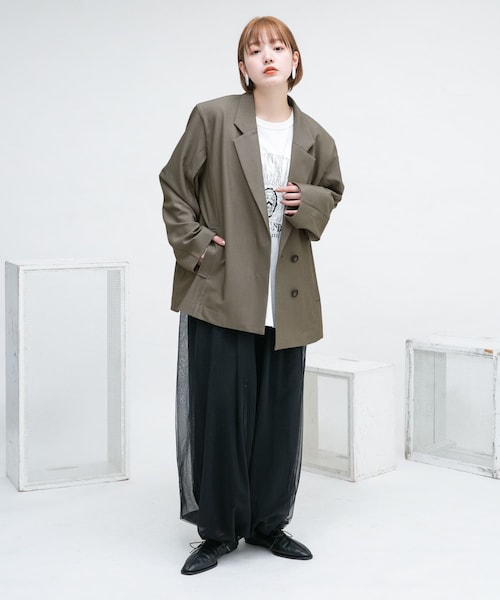 KBF（ケイビーエフ）の「オープンスリーブテーラードジャケット（テーラードジャケット・レディース・SAGE/MOCHA・one）」の11枚目の写真