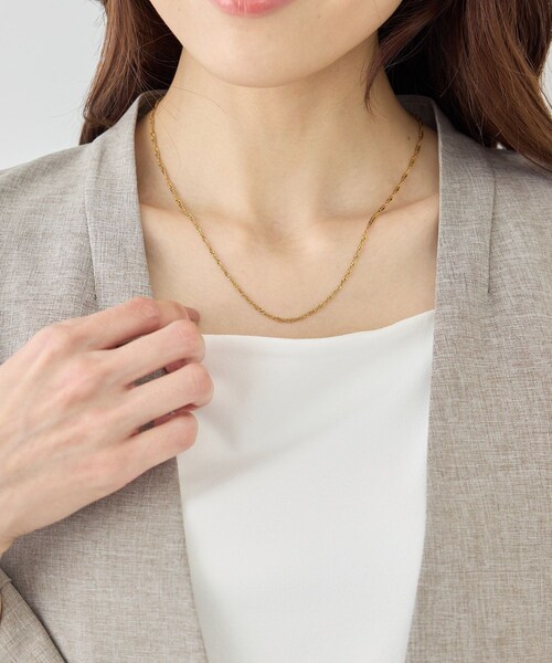 ROPE' PICNIC(ロペピクニック)の「ステンレスツイストチェーンショートネックレス(ネックレス・レディース・ゴールド/シルバー・F)」の13枚目の写真