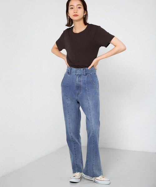 KBF(ケイビーエフ)の「コンパクトベーシックTシャツ(Tシャツ/カットソー・レディース・BLUE/IVORY/ORANGE/D.BROWN・one)」の22枚目の写真