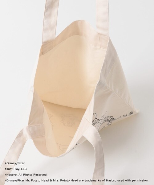 KBF（ケイビーエフ）の「TOYSTORY/トートバッグ（トートバッグ・レディース・IVORY/CHARCOAL・One）」の13枚目の写真