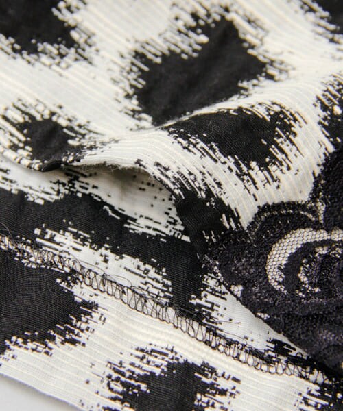 URBAN RESEARCH ROSSO（アーバンリサーチロッソ）の「Lirica　Lace Shorts（その他パンツ・レディース・BLACK・O/1）」の10枚目の写真