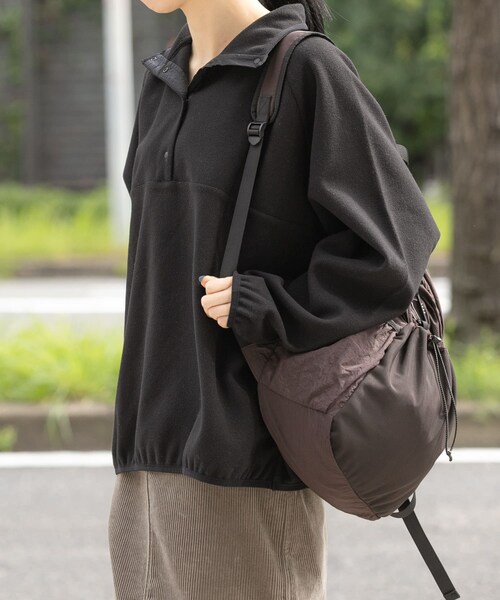 EKAL（エカル）の「ウォームドジャージスタンドプルオーバー（その他トップス・レディース・アイボリー/ブラック/ブラウン・one）」の15枚目の写真