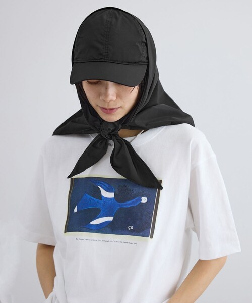 ADAM ET ROPE'（アダムエロペ）の「ストール付き2WAYキャップ / 撥水・UVケア（キャップ・レディース・ブラック/ベージュ系・F）」の4枚目の写真