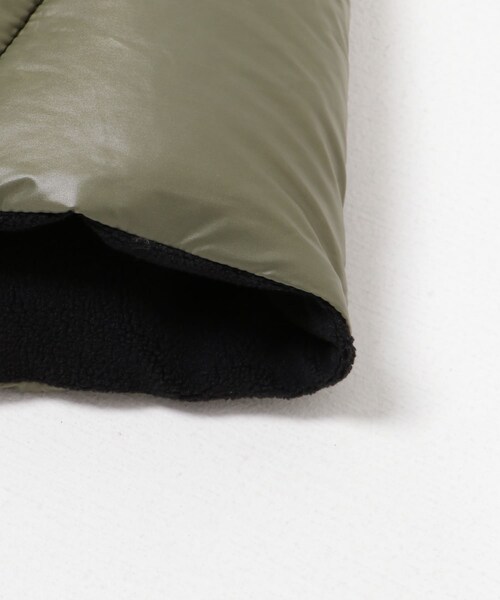 ITEMS URBANRESEARCH（アイテムズ アーバンリサーチ）の「ダウンマフラー（マフラー・メンズ・KHK/BLK・-）」の11枚目の写真
